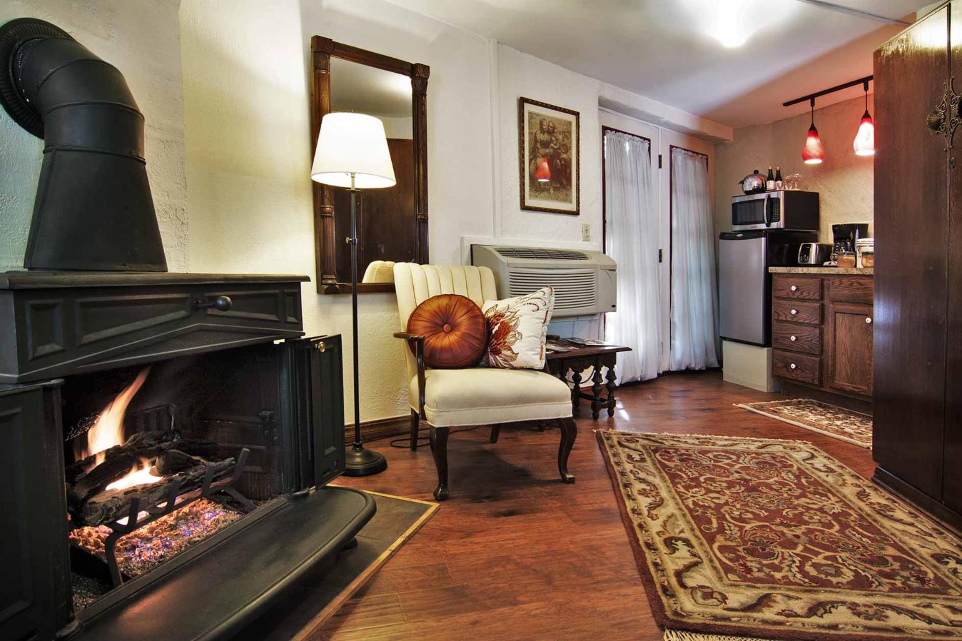 Benton Place Inn Юрека Спрингс Стая снимка