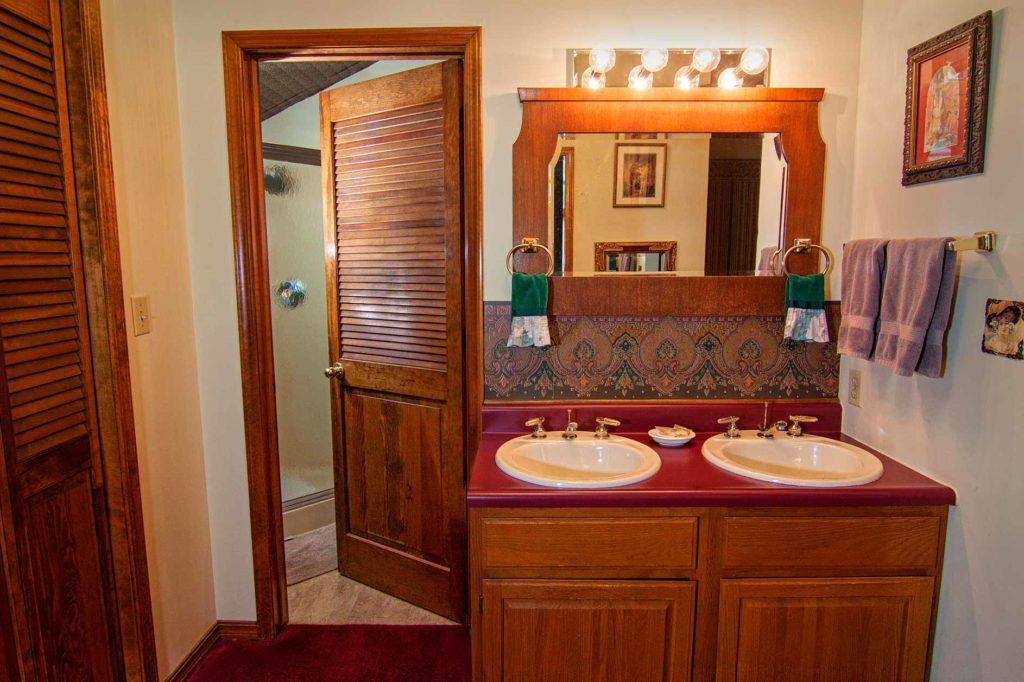 Benton Place Inn Юрека Спрингс Екстериор снимка